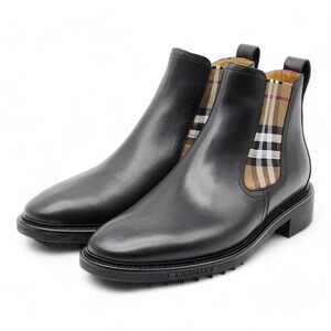 Burberry Vintage Check Detail Leather Chelsea Boots 41.5 (8.5 US) $950